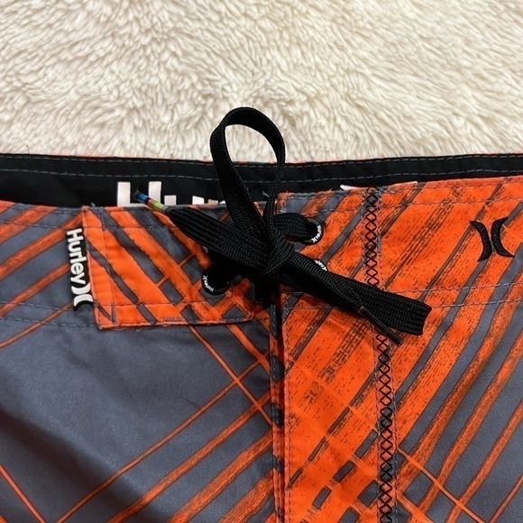 Mens Hurley swim shorts size 40 - Picture 4 of 10